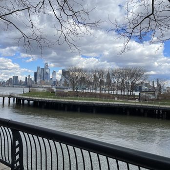 Hudson River Waterfront Walkway - Landmarks & Historical Buildings Near Me Hudson River Waterfront Walkway - Landmarks & Historical Buildings Near Me