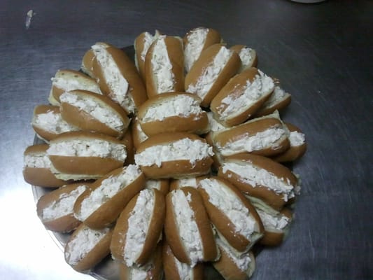 That's Italian Too by null