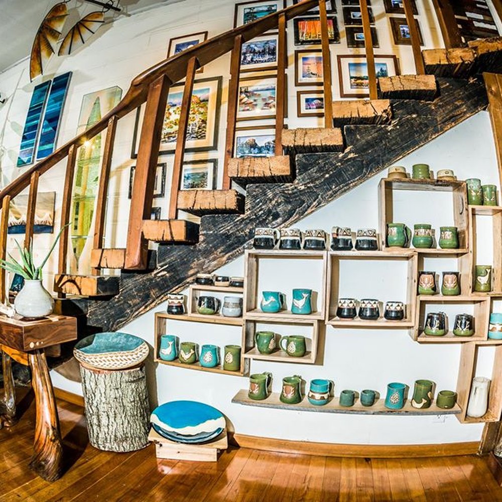 Potters, painters, sculptors, glass artists, furniture makers....an amazing place.