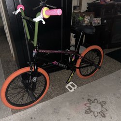 Visalia Cyclery - GT slammer. New school/old school hybrid build.