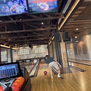 Bowl and Barrel - Gastropubs Near Me - Dallas, Texas Bowl and Barrel - Gastropubs Near Me - Dallas, Texas