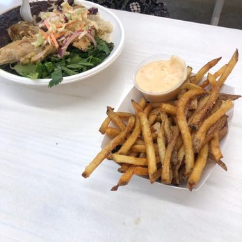 Frita Batidos - Burgers Near Me - Detroit, Michigan