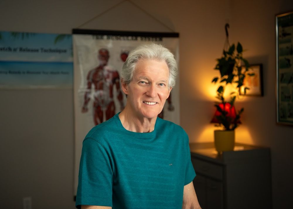 Muscle Repair Shop Logo