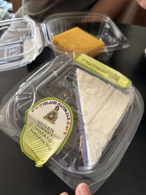 Island Naturals Market & Deli by null