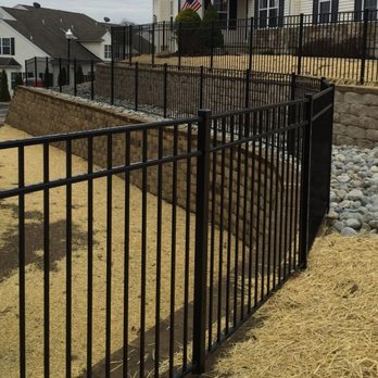 Advantage Fence - Fences & Gates Near Me - Easton, Pennsylvania Advantage Fence - Fences & Gates Near Me - Easton, Pennsylvania