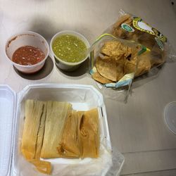 Tortilleria Y Taqueria Leon - Tamales, salsa rojo, salsa verde and tortilla chips