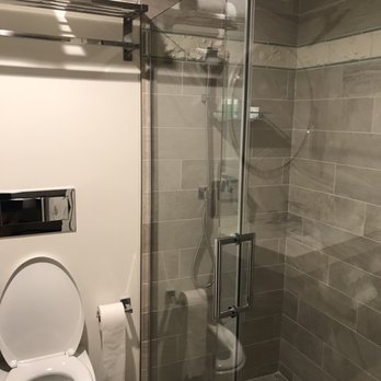 Hotel Atwater - Bathroom - Hotels Near Me - Avalon, California