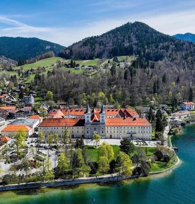 Bräustüberl Tegernsee by null