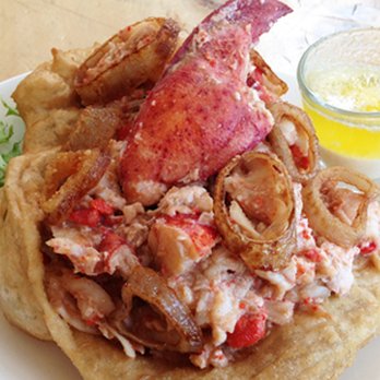 Pequot Cafe - Lobster Roll Supreme - American Near Me - Mashantucket, Connecticut