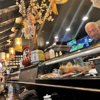 Kimu Sushi - Bar - Sushi Bars Near Me - Long Beach, California Kimu Sushi - Bar - Sushi Bars Near Me - Long Beach, California