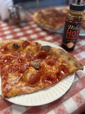 Smiling with Hope Pizza by null