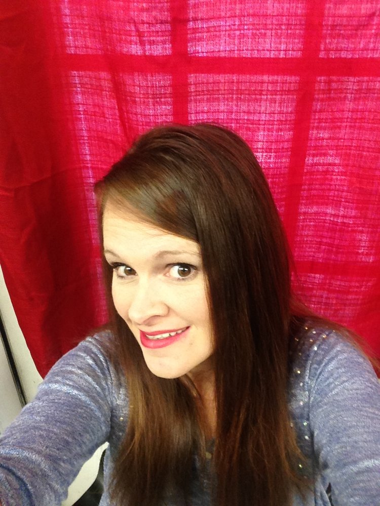 CUSTOM CUTS & SPA Updated April 2024 373B SW Frontage Rd, Winona