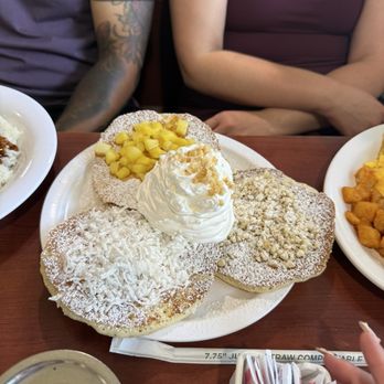 Eggs 'n Things - Waikiki Beach Eggspress - Whipped Cream Pancake Sampler - Breakfast & Brunch Near Me - Honolulu, Hawaii