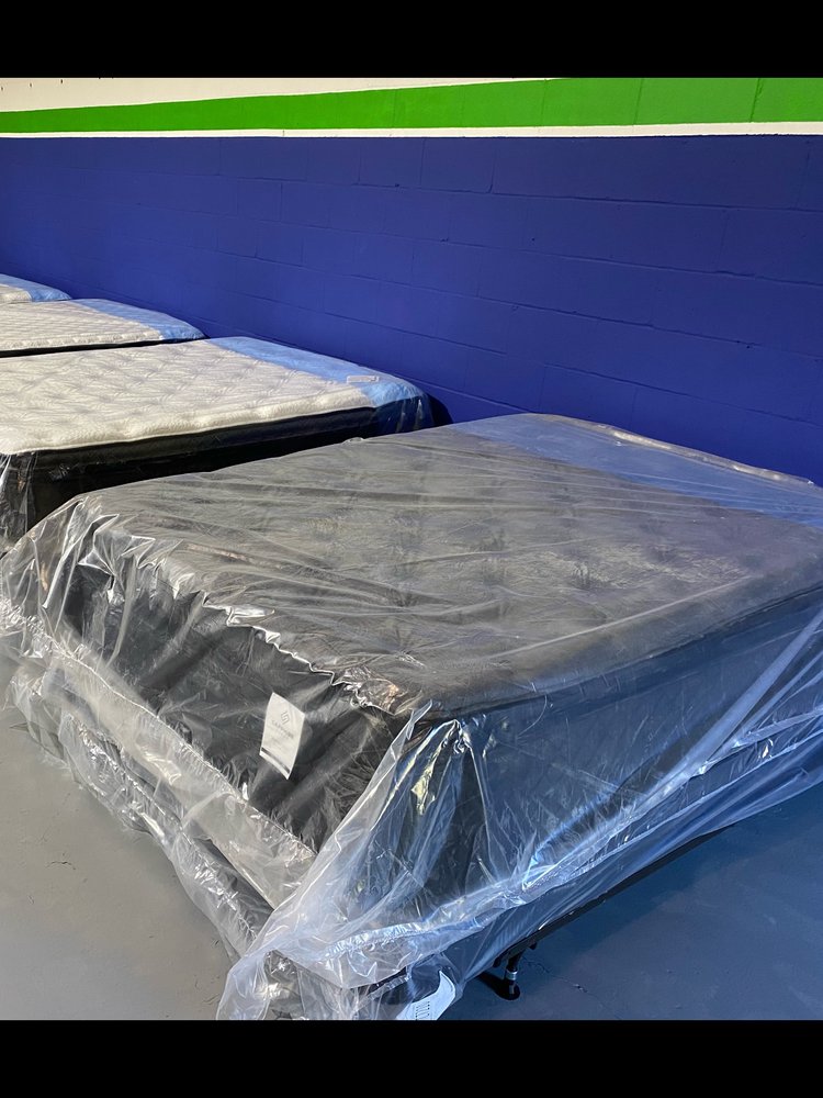 BOXDROP LAWRENCEBURG Updated July 2024 11 Photos 359 W Eads