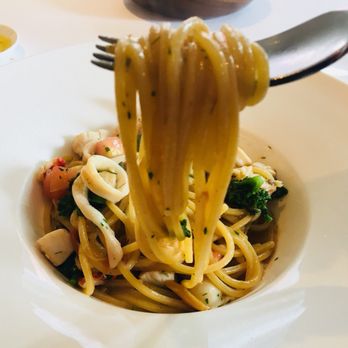 Octavium - Spaghetti pescatore - Italian Near Me - Hong Kong, HK