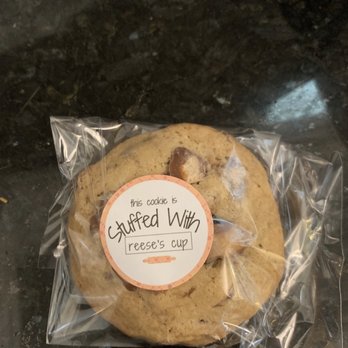 Jazina's Creations - Candy bar stuffed cookies. Reese's, Twix and Snickers. - Bakeries Near Me Jazina's Creations - Candy bar stuffed cookies. Reese's, Twix and Snickers. - Bakeries Near Me