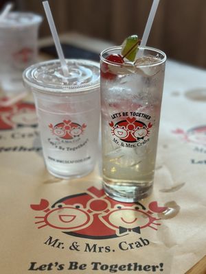 Mr. & Mrs. Crab Juicy Seafood & Bar by null