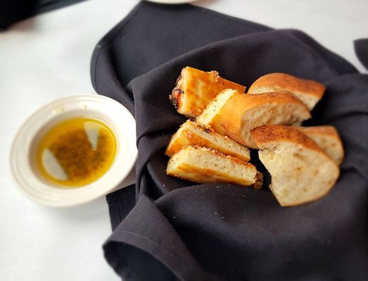 Mangia Ristorante & Caffe' by null