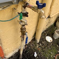 Slide of Elite Plumbing Experts