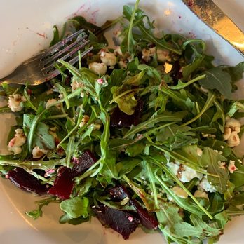 Evie's Tavern & Grill - Arugula salad - American Near Me - Sarasota, Florida