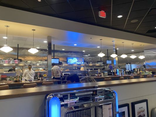 Mel’s Drive-In Nashville by null