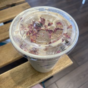 Lucky's Coffee Roasters - Blush- rose vanilla latte - Coffee & Tea Near Me - Claremont, California Lucky's Coffee Roasters - Blush- rose vanilla latte - Coffee & Tea Near Me - Claremont, California