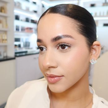 1. Face Brow and Beauty Bar