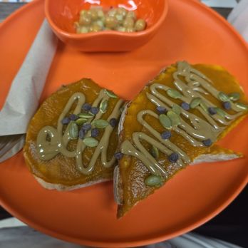 October Cafe - Pumpkin toast - Coffee & Tea Near Me - Chicago, Illinois