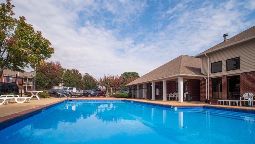 CHAPEL RIDGE APARTMENTS Updated August 2024 31 Photos 4717 County