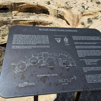Butler Wash Ruins - Butler wash ruins sign - Hiking Near Me - Blanding, Utah Butler Wash Ruins - Butler wash ruins sign - Hiking Near Me - Blanding, Utah
