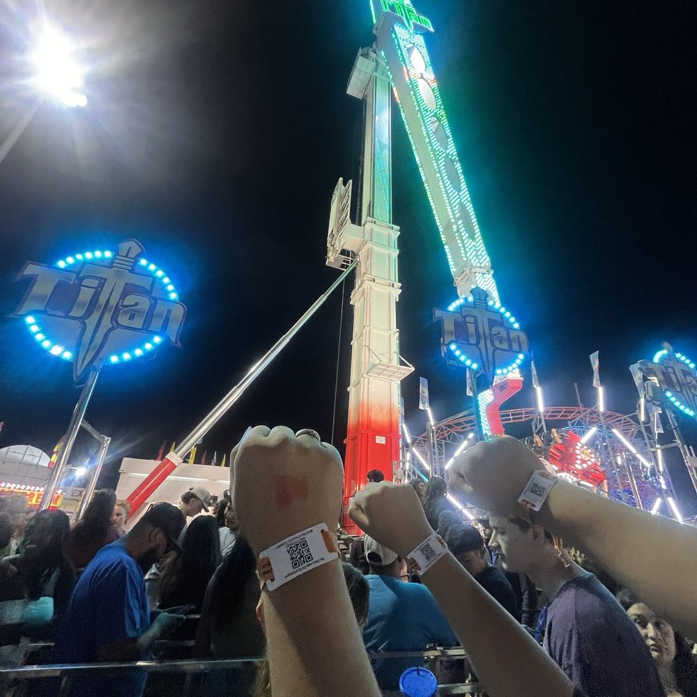 Arizona State Fair - Titan ride with unlimited wrist bands - Amusement Parks Near Me - Phoenix, Arizona Arizona State Fair - Titan ride with unlimited wrist bands - Amusement Parks Near Me - Phoenix, Arizona