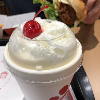 Chick-fil-A - Vanilla milkshake and deluxe spicy chicken burger - Chicken Shop Near Me - Deerfield Beach, Florida Chick-fil-A - Vanilla milkshake and deluxe spicy chicken burger - Chicken Shop Near Me - Deerfield Beach, Florida