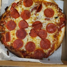 Johnny&#39;s - n Johnny's Place, 20 W Golf Rd, Des Plaines, IL 60016, US