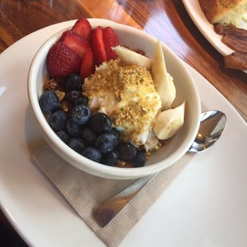 Northstar Cafe - Housemade granola - New American Near Me - Westerville, Ohio