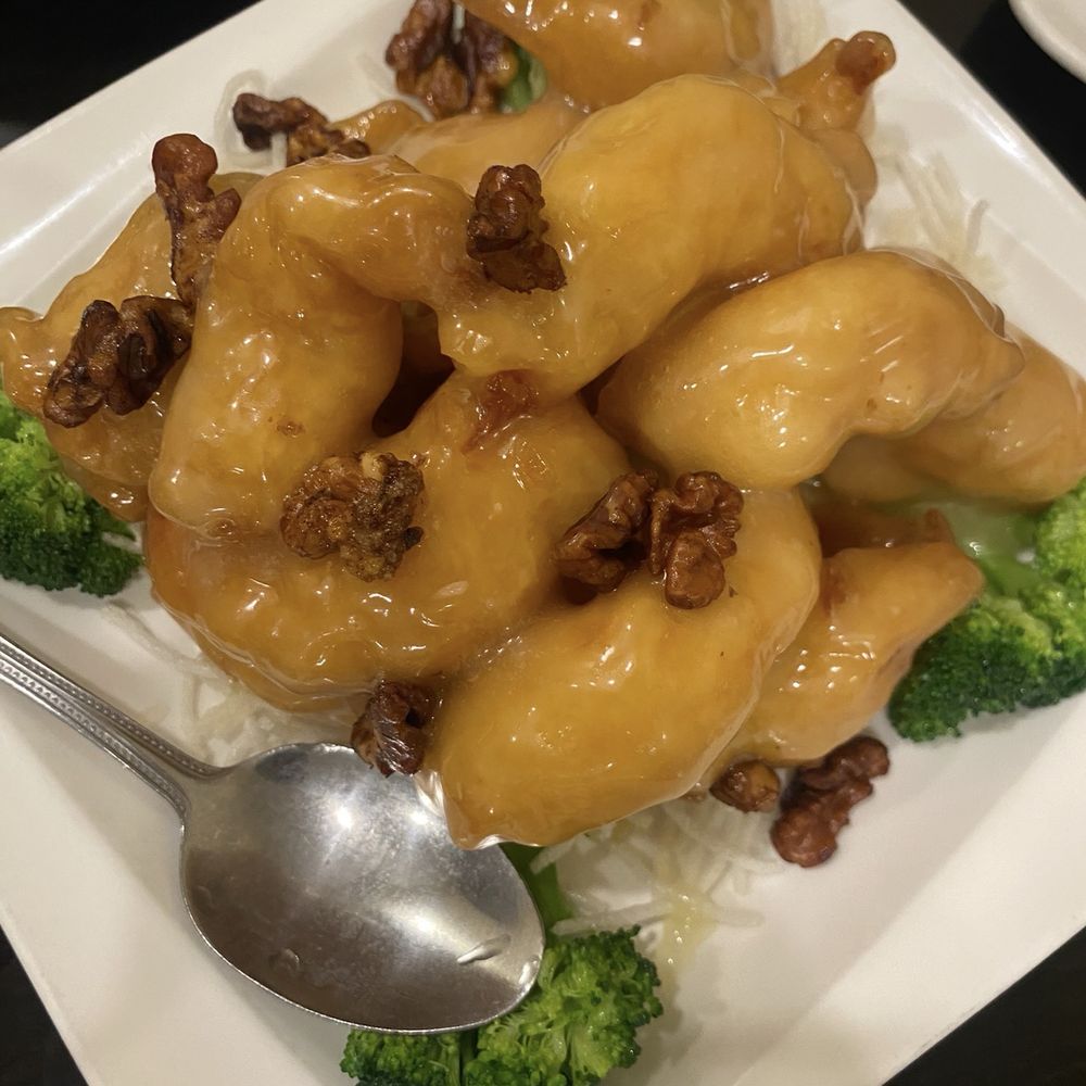 Red Pepper - G02. Fried Shrimp with Walnuts in Mayonnaise - Chinese Near Me - Worcester, Massachusetts Red Pepper - G02. Fried Shrimp with Walnuts in Mayonnaise - Chinese Near Me - Worcester, Massachusetts