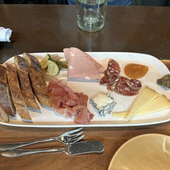 nathálie Wine Bar - Charcuterie - Wine Bars Near Me - Boston, Massachusetts nathálie Wine Bar - Charcuterie - Wine Bars Near Me - Boston, Massachusetts