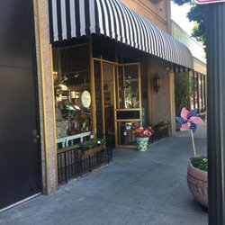 Poppy - Adorable boutique type store. Lots of cute high end clothing,great kitchen gadgets and perfect specialty gift items.