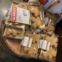 Thrifty Foods - Christmas specialty baked items