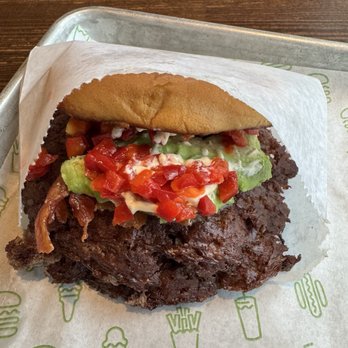 Shake Shack Mall at Millenia - Double Bacon Cheeseburger - Fast Food Near Me - Orlando, Florida