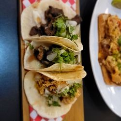 Taquería Monterrey - Tacos