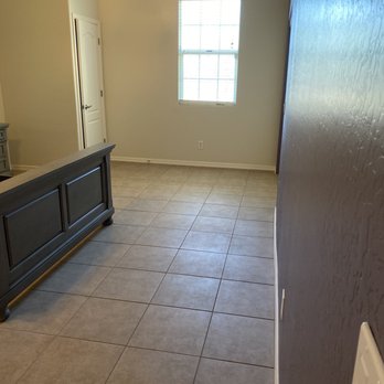 Integral Homes - Finished room w/violet accent wall - General Contractors Near Me