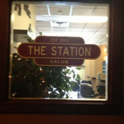 The Station Salon - Indoor hotel sign