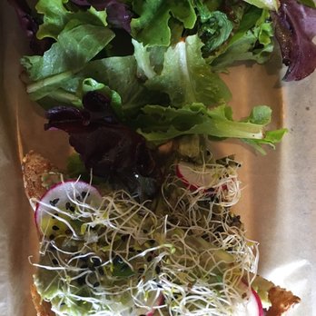 Daily Projects Cafe & Eatery - Cafes Near Me - Algonquin, Illinois