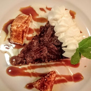 Southern Inn - Southern Pecan Pie ($7.5) – 3 stars. Homemade marshmallows were great. Pecan pie was mostly sugary filling. Thurs dinner 2016-11-03 - Bars Near Me - Lexington, Virginia Southern Inn - Southern Pecan Pie ($7.5) – 3 stars. Homemade marshmallows were great. Pecan pie was mostly sugary filling. Thurs dinner 2016-11-03 - Bars Near Me - Lexington, Virginia