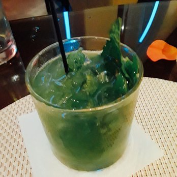 Marmalade - Jimi Hendricks ($14.5), cleverly made with gin, cucumber juice, muddled mint and sliced jalapenos - Caribbean Near Me - San Juan, Puerto Rico