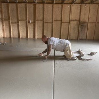 Diaz Concrete - Garage floor - Masonry/Concrete Near Me