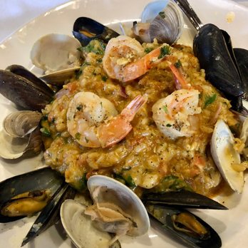 Cafe Santorini - RED CURRY SEAFOOD RISOTTO!! Soo good!! - Italian Near Me - Pasadena, California
