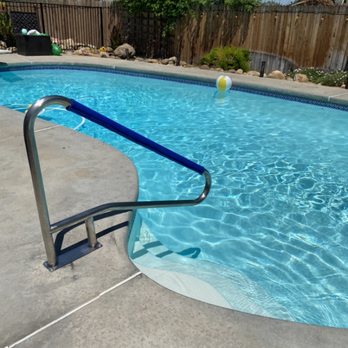 Miracle Pool Service - Pool Rail - Pool Cleaners Near Me Miracle Pool Service - Pool Rail - Pool Cleaners Near Me