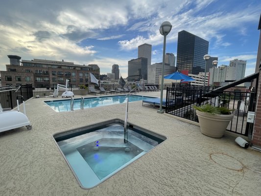 Renaissance New Orleans Arts Warehouse District Hotel by null