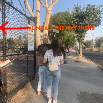 DMV - Arleta - its 7am in the morning and its already 92degree...whew - Departments of Motor Vehicles Near Me - Pacoima, California